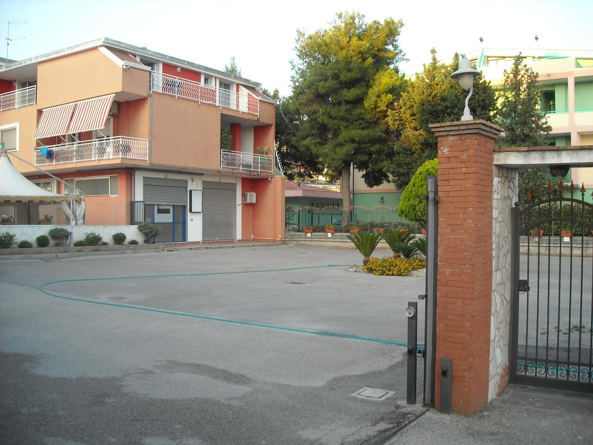 B&B Dal Gallo Battipaglia Exteriér fotografie