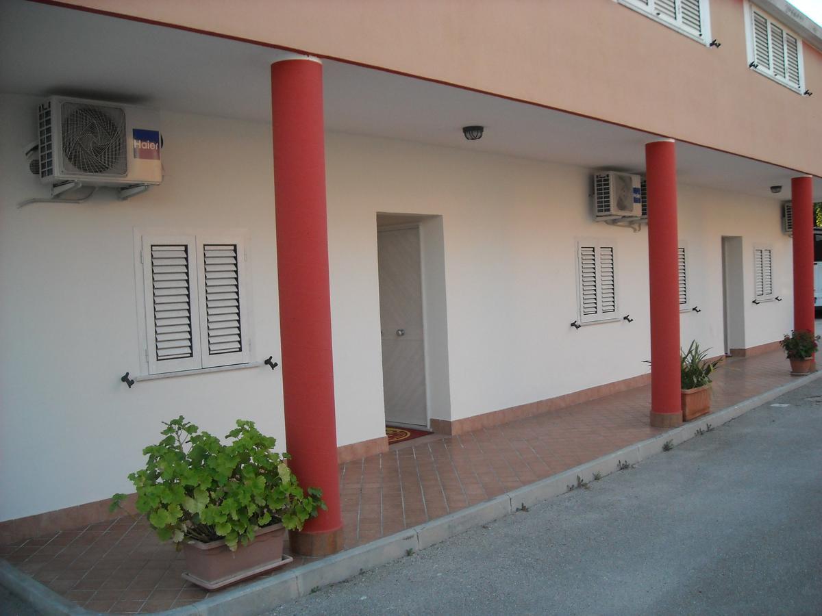 B&B Dal Gallo Battipaglia Exteriér fotografie